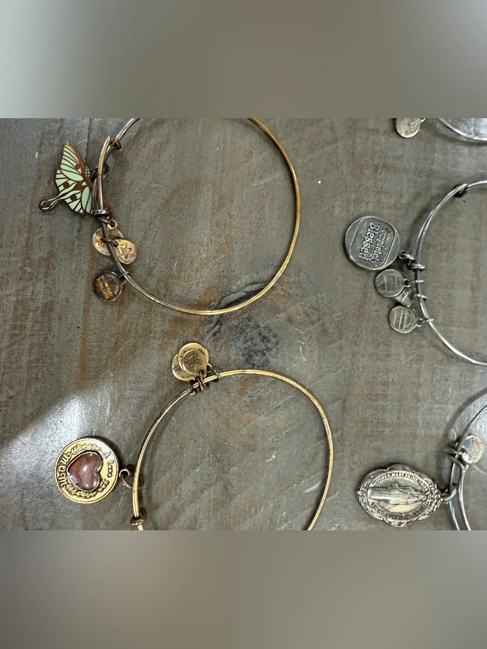 Alex and Ani large mixed